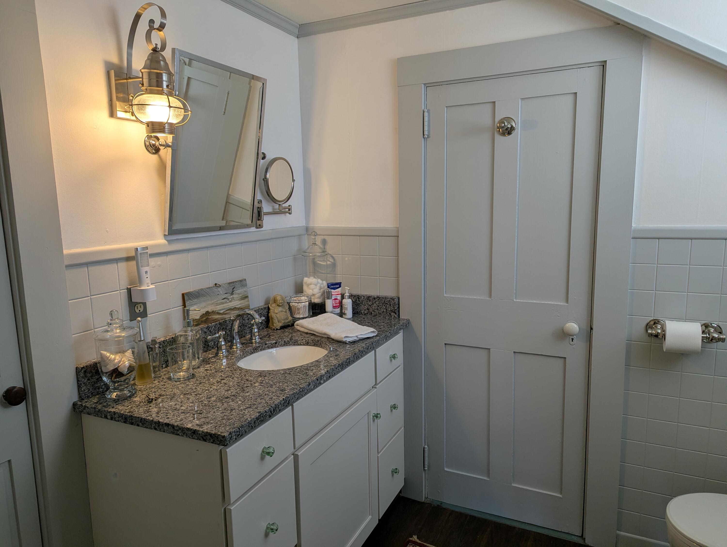228 Main Street Wiscasset ME 04578