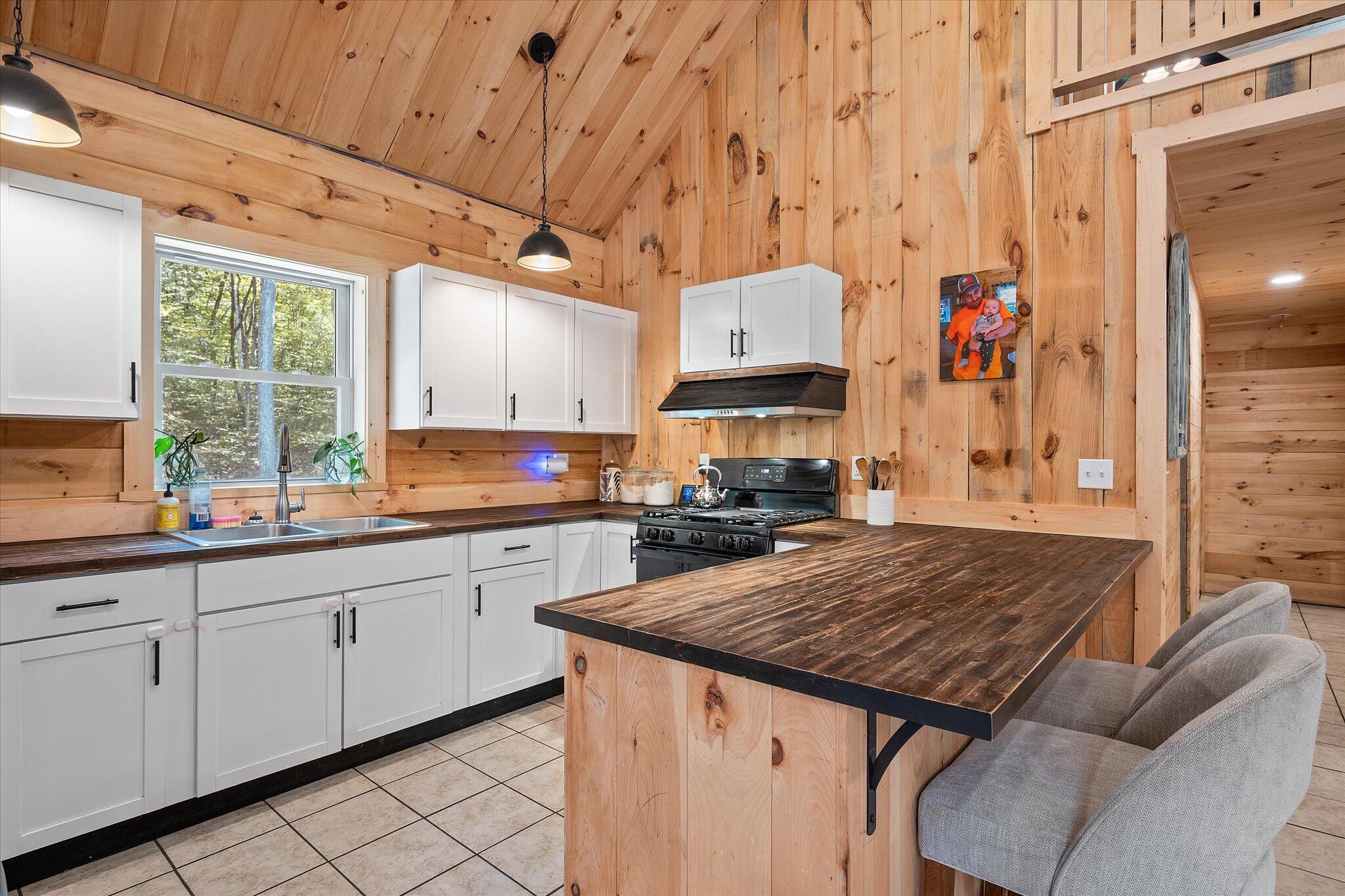 2 Susan's Way Milo ME 04463