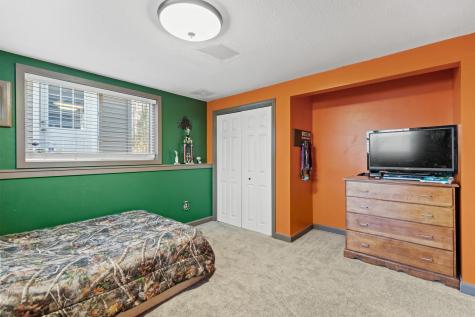 5 Kerri Farms Drive Standish ME 04084