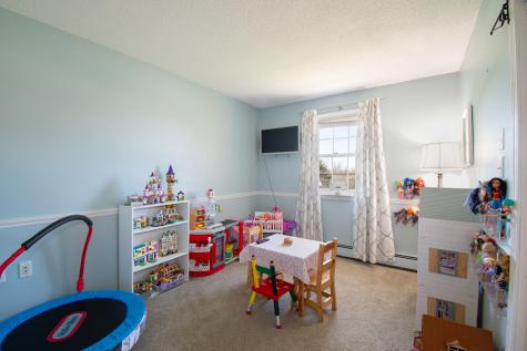 20 Sherry Lane Auburn ME 04210