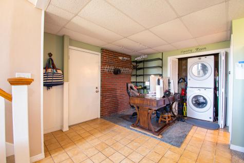 20 Sherry Lane Auburn ME 04210