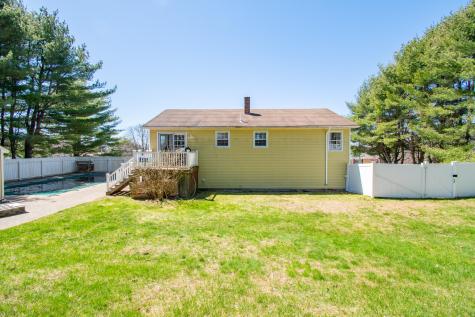 20 Sherry Lane Auburn ME 04210