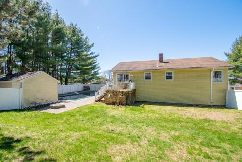 20 Sherry Lane Auburn ME 04210