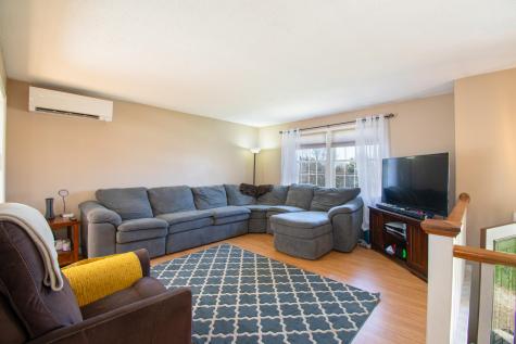 20 Sherry Lane Auburn ME 04210