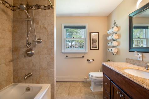 20 Sherry Lane Auburn ME 04210
