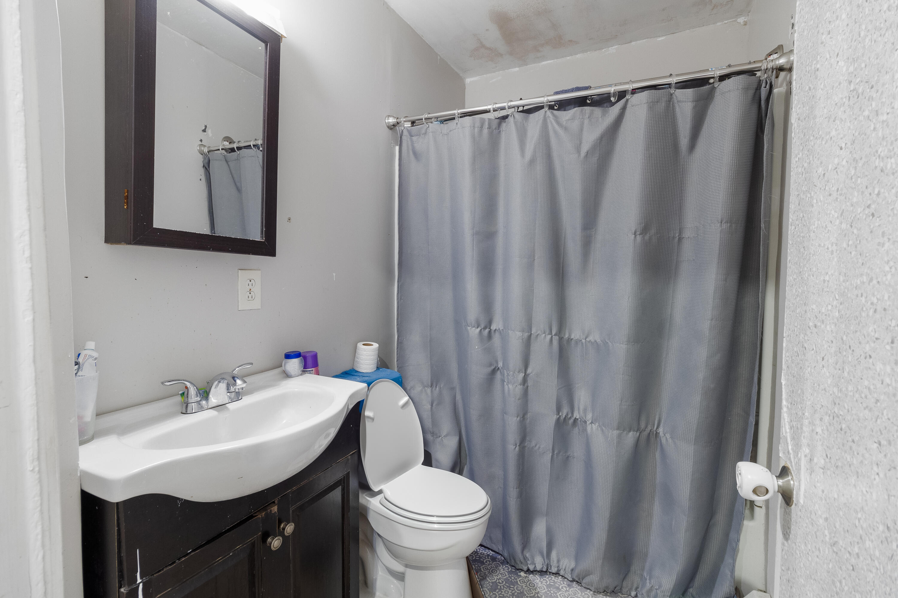 867 Minot Avenue Auburn ME 04210