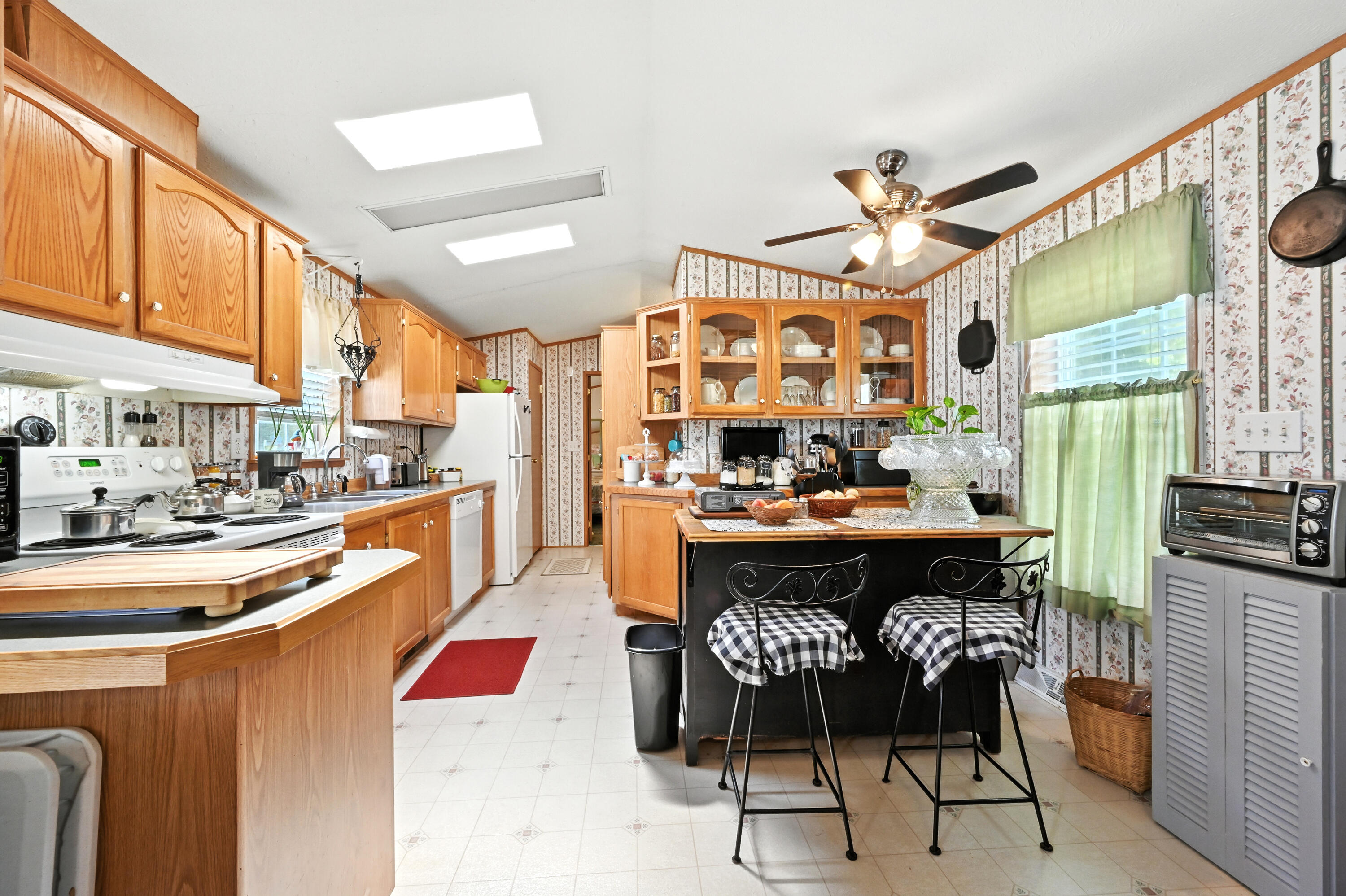 16 Garden Way Augusta ME 04330