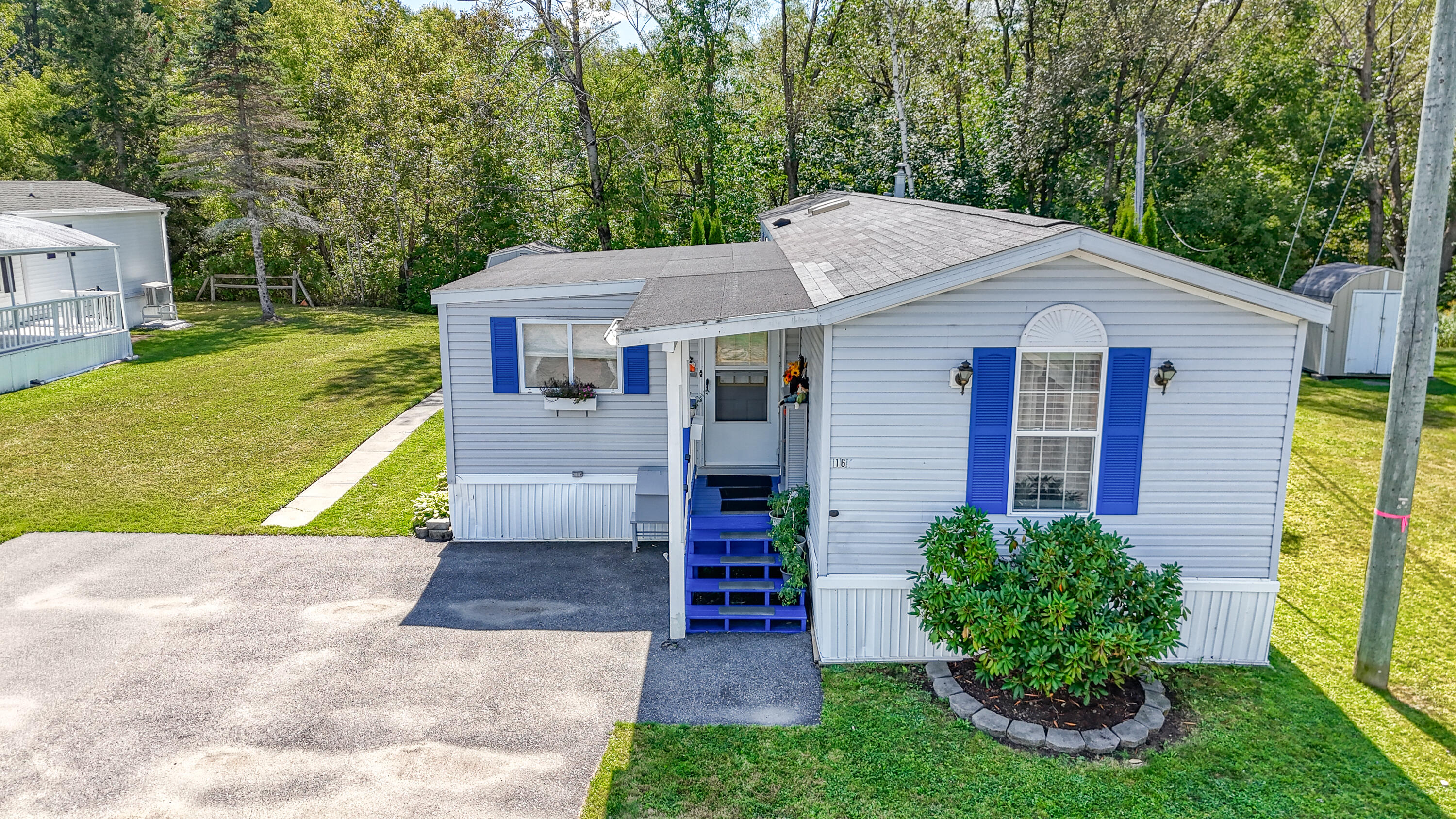 16 Garden Way Augusta ME 04330