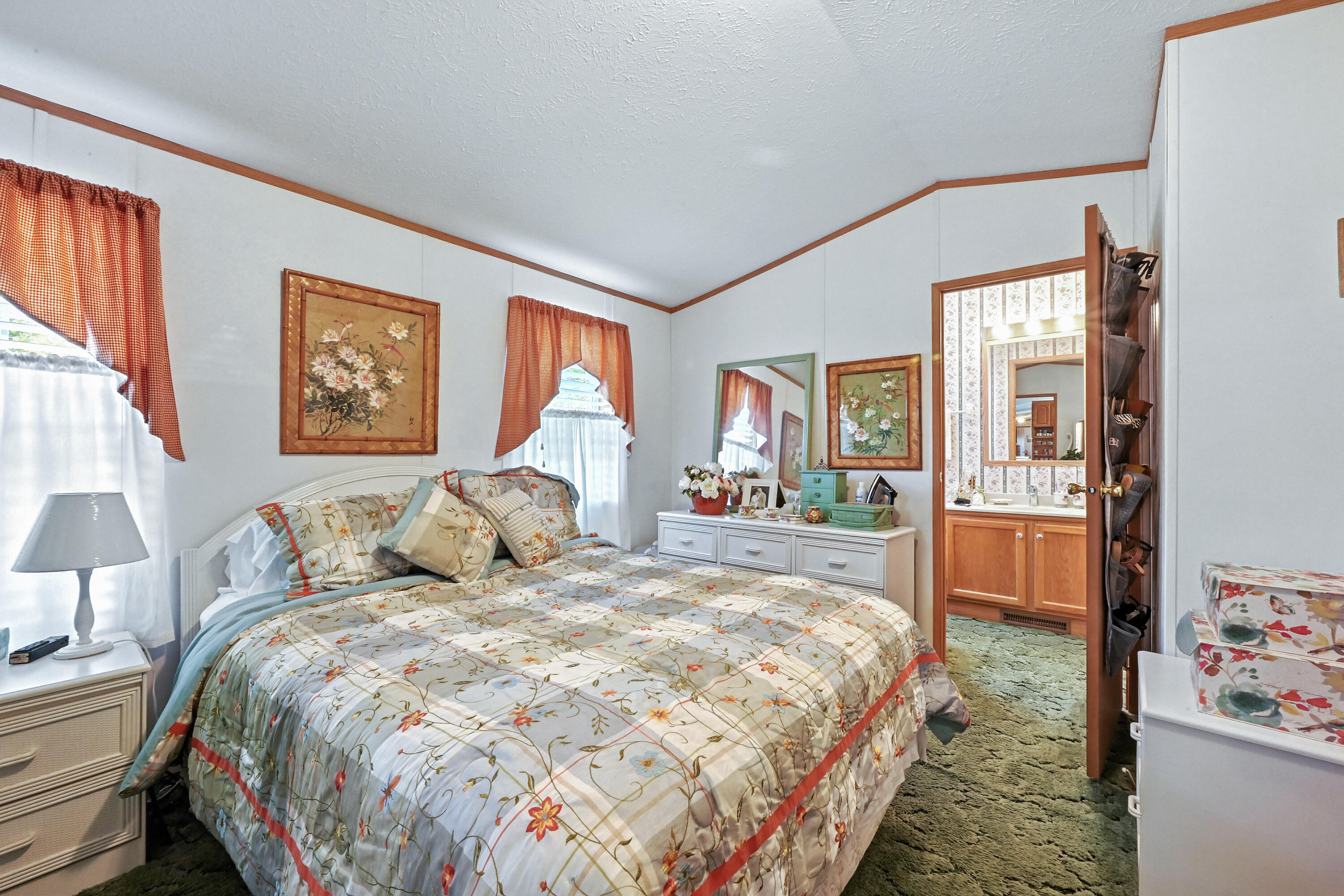 16 Garden Way Augusta ME 04330