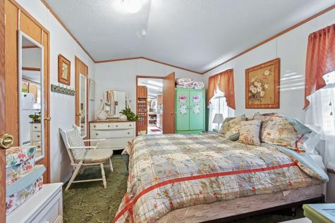 16 Garden Way Augusta ME 04330