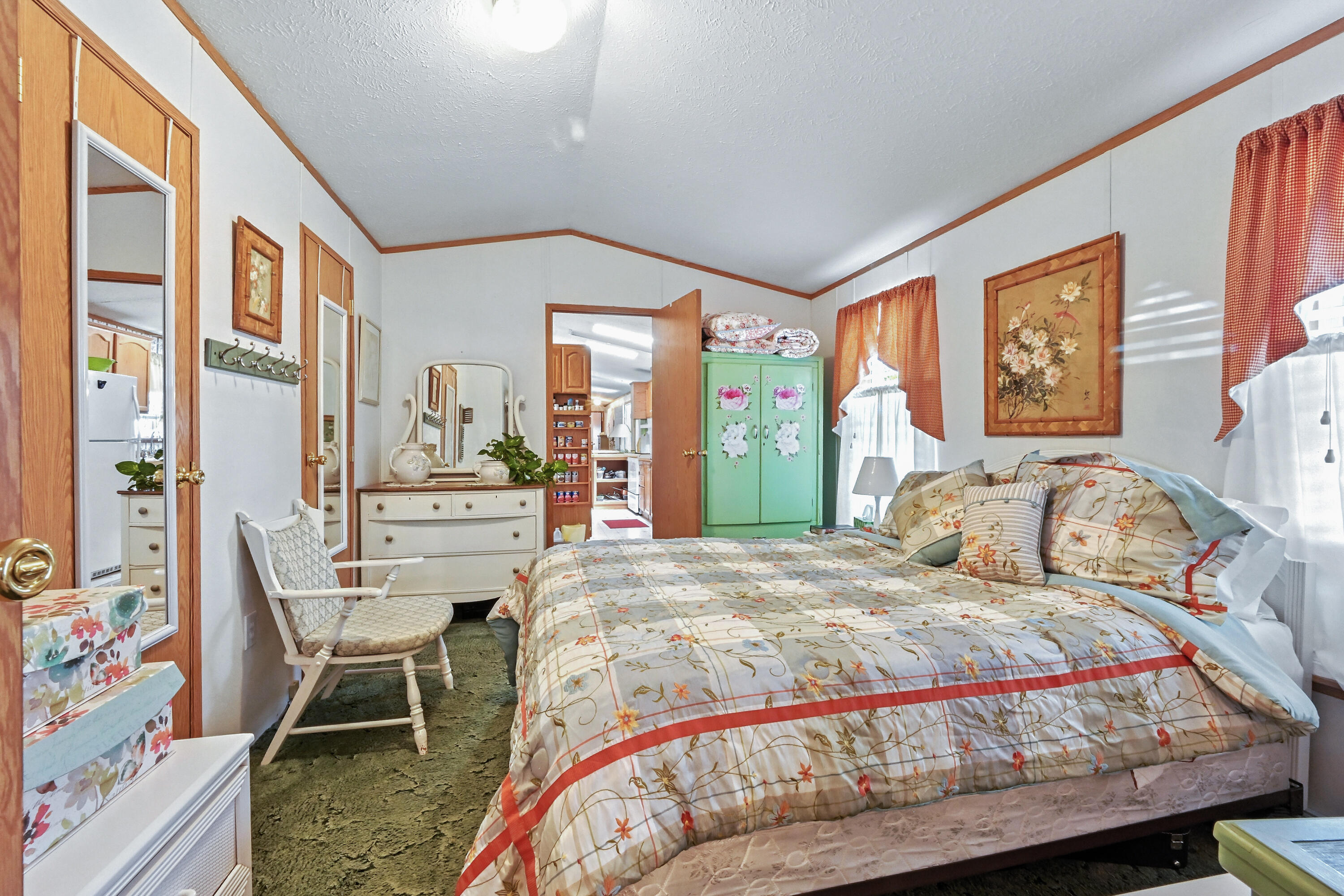 16 Garden Way Augusta ME 04330