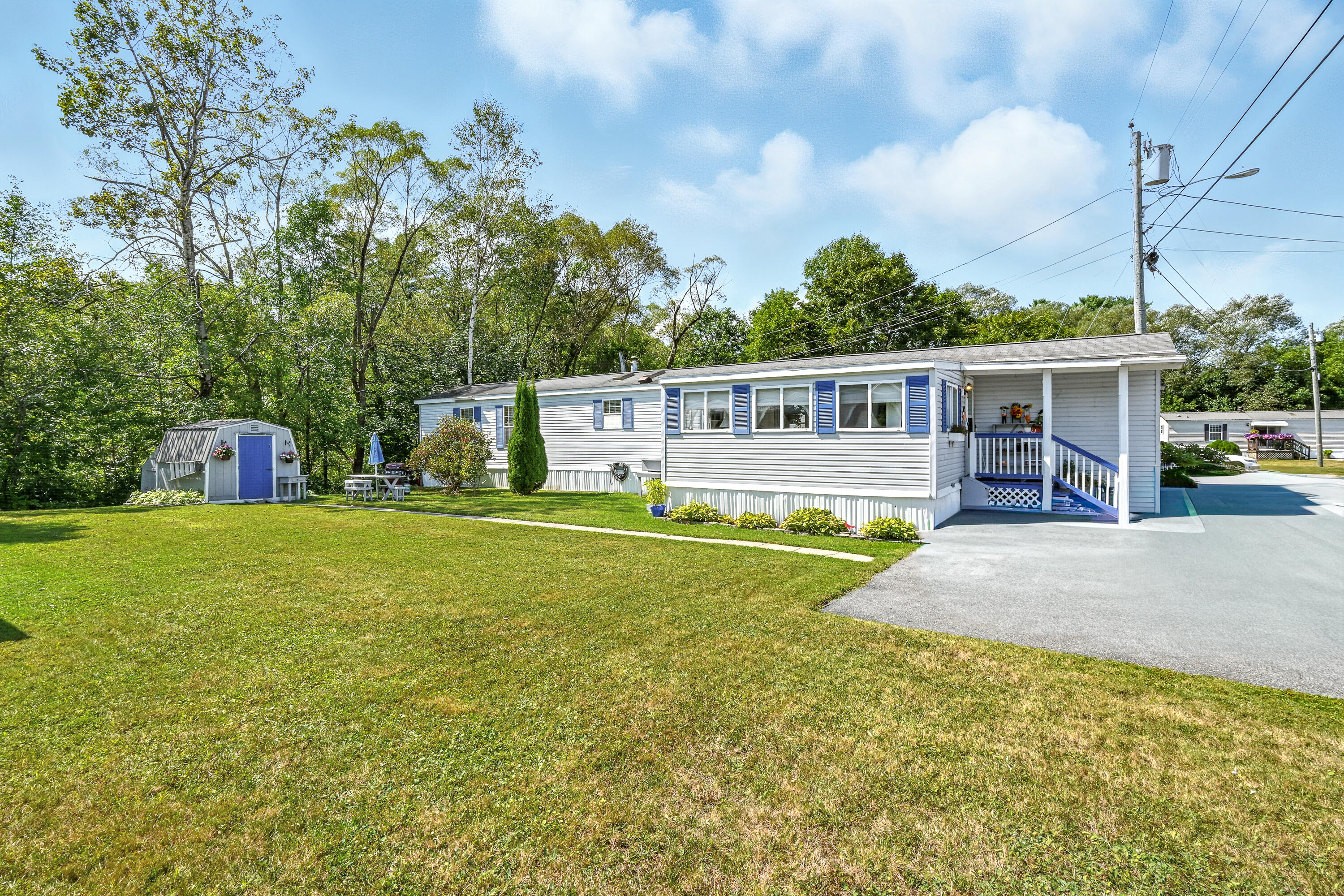 16 Garden Way Augusta ME 04330