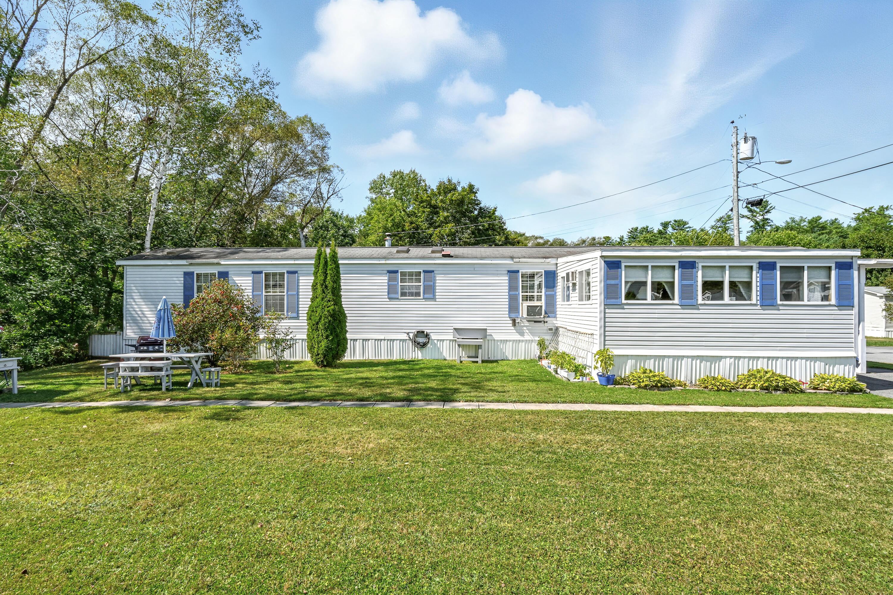 16 Garden Way Augusta ME 04330