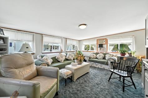 16 Garden Way Augusta ME 04330