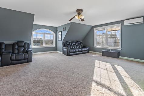 8 Wolf River Run Gorham ME 04038