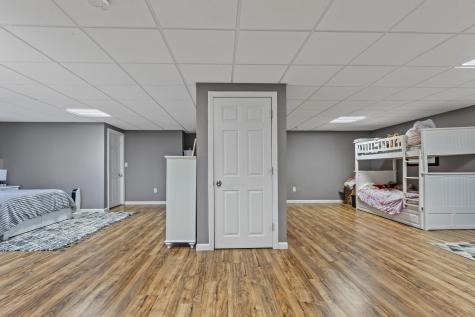 8 Wolf River Run Gorham ME 04038