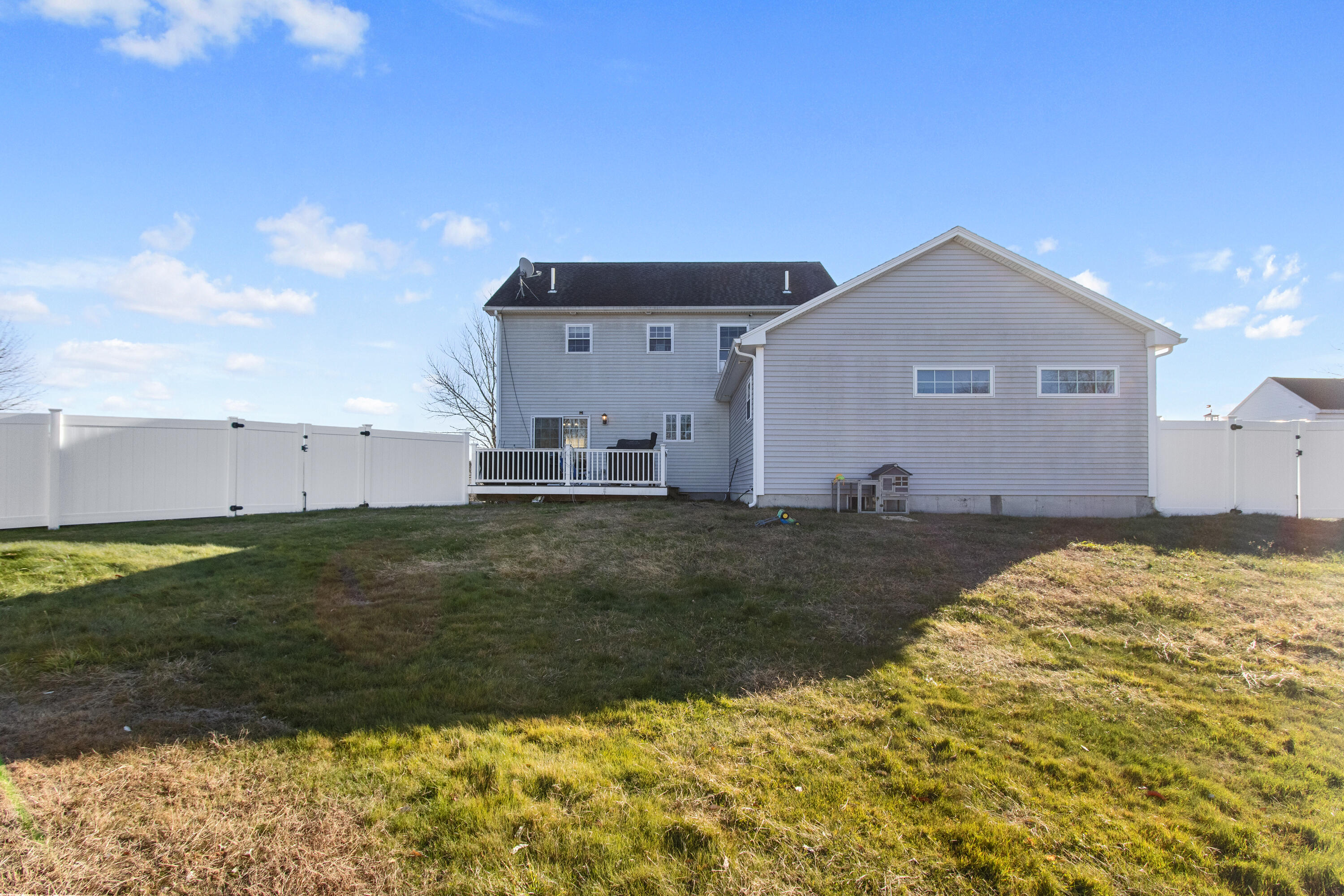 8 Wolf River Run Gorham ME 04038