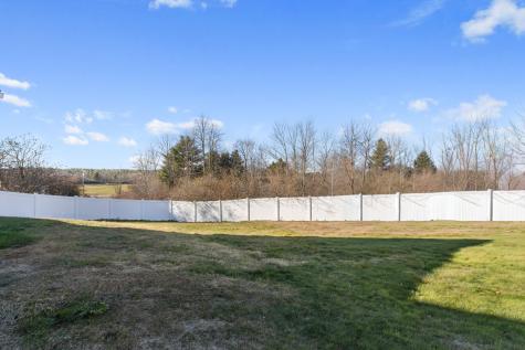 8 Wolf River Run Gorham ME 04038