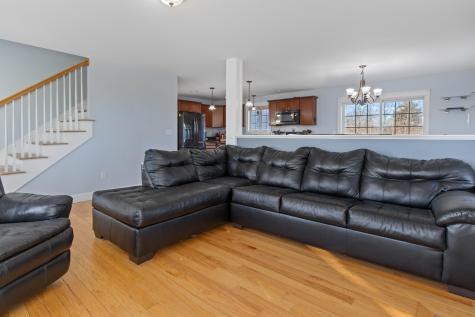 8 Wolf River Run Gorham ME 04038