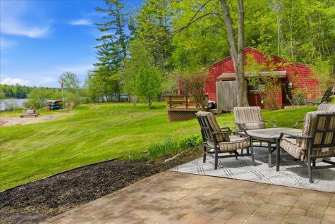 5 Cliff Lane Poland ME 04274