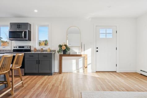 19 Feldspar Lane Cumberland ME 04021