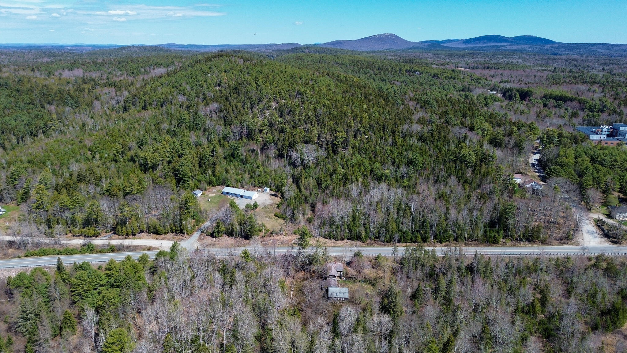2413 U.s. 1 Sullivan ME 04664