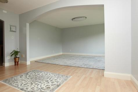42 Mcclellan Drive Glenburn ME 04401