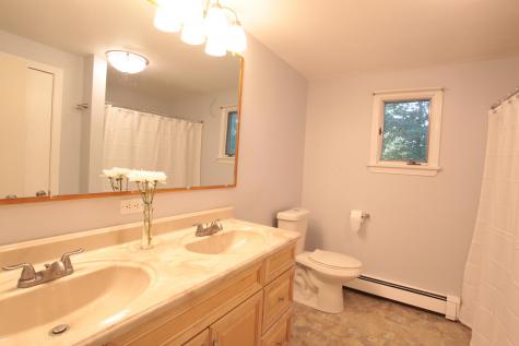42 Mcclellan Drive Glenburn ME 04401