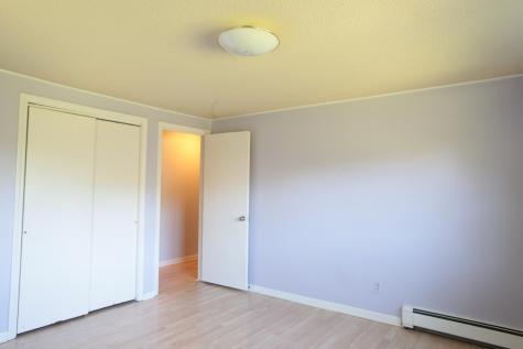 42 Mcclellan Drive Glenburn ME 04401