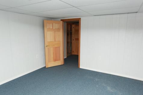 42 Mcclellan Drive Glenburn ME 04401