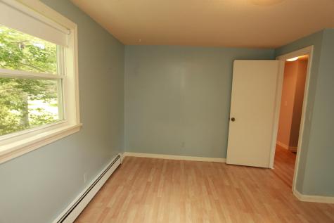 42 Mcclellan Drive Glenburn ME 04401
