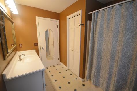 19 Shannon Drive Bangor ME 04401