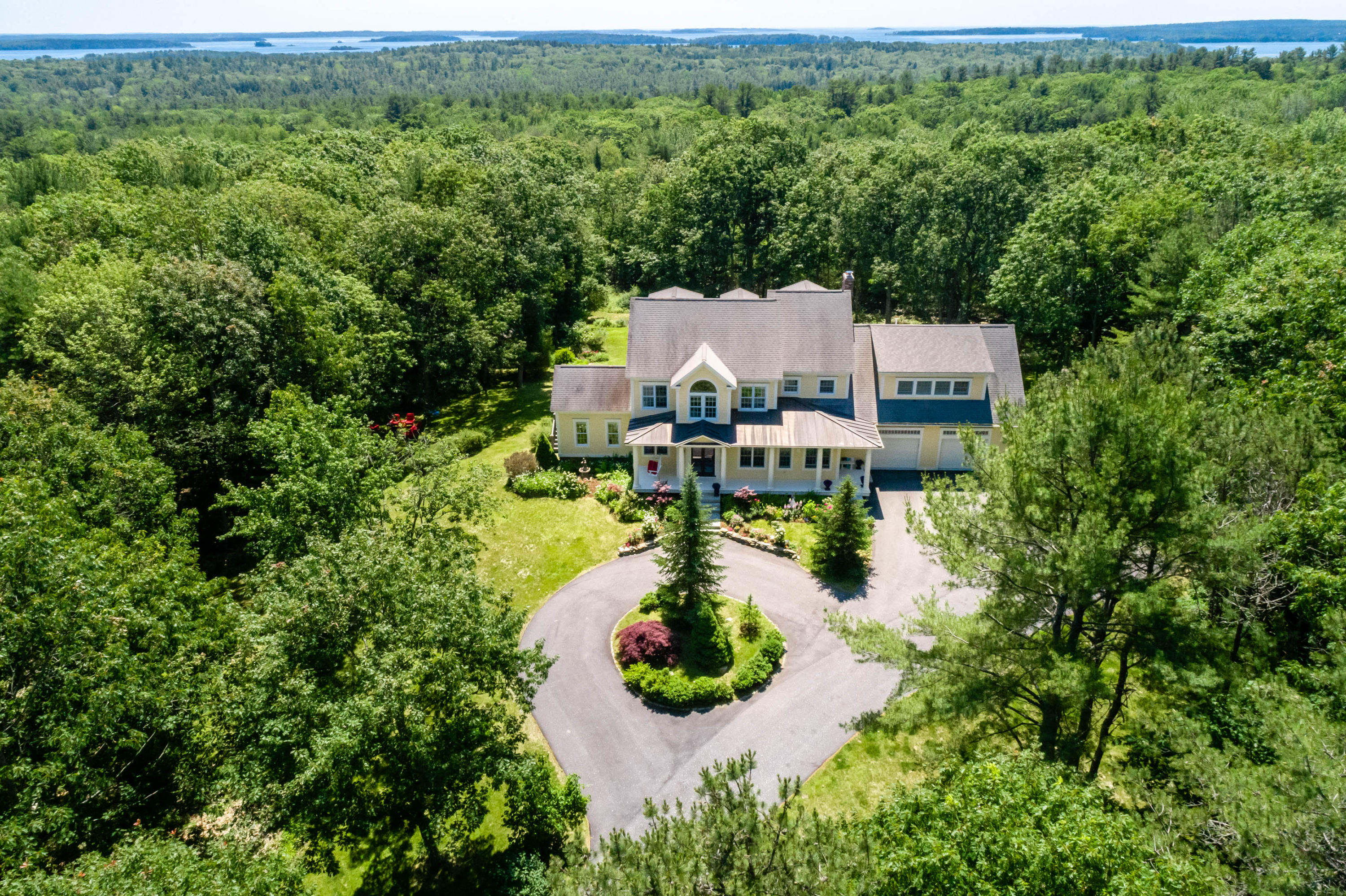 35 Rosemary Lane Freeport ME 04032