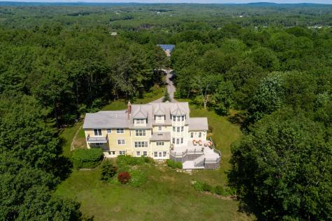 35 Rosemary Lane Freeport ME 04032