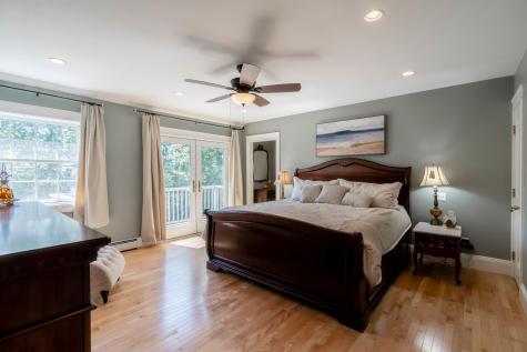 35 Rosemary Lane Freeport ME 04032