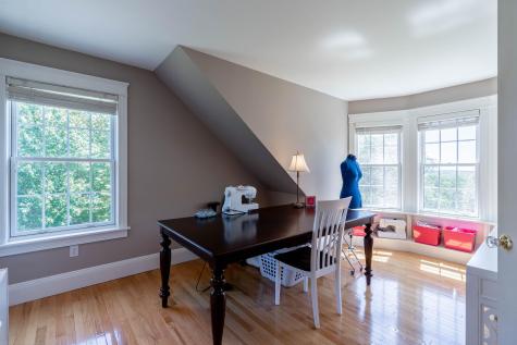 35 Rosemary Lane Freeport ME 04032