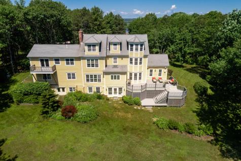 35 Rosemary Lane Freeport ME 04032