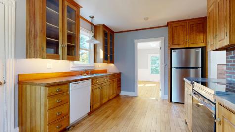 852 Gray Road Gorham ME 04038