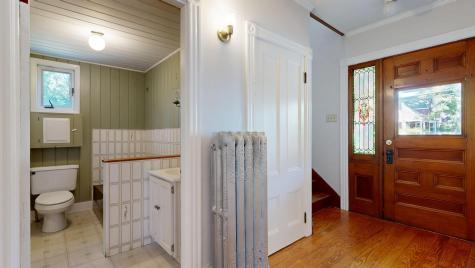 852 Gray Road Gorham ME 04038