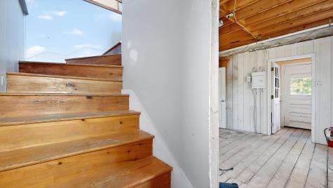 852 Gray Road Gorham ME 04038