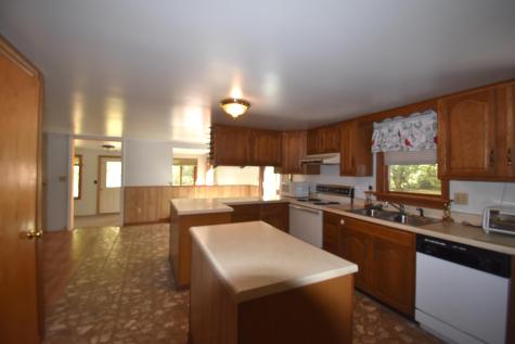 87 Mountain Road Saint Albans ME 04971