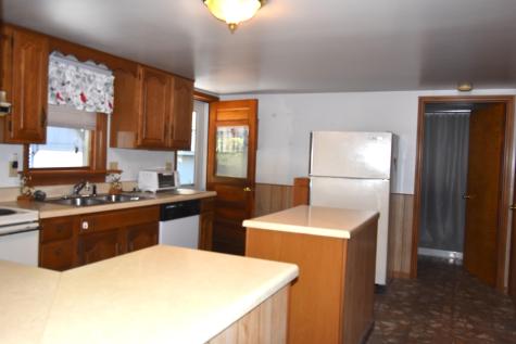 87 Mountain Road Saint Albans ME 04971