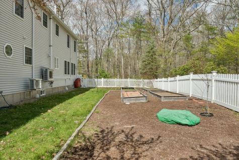 20 Rachel Drive Kennebunk ME 04043