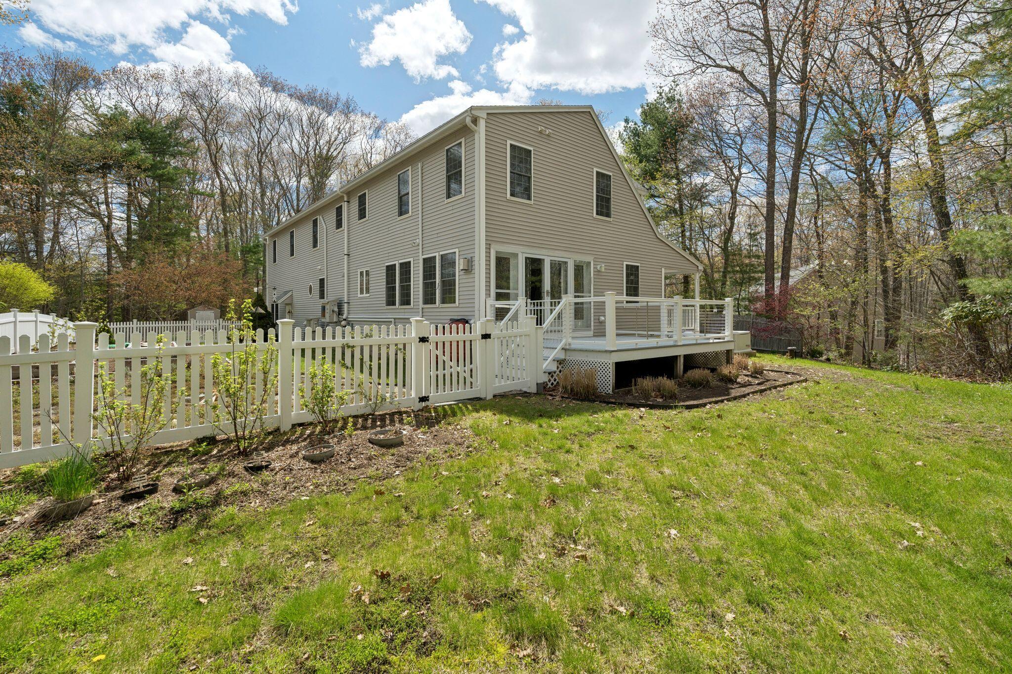 20 Rachel Drive Kennebunk ME 04043