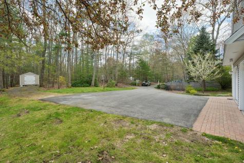 20 Rachel Drive Kennebunk ME 04043
