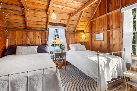 2 Bayview Park Northport ME 04849