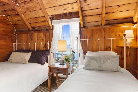 2 Bayview Park Northport ME 04849