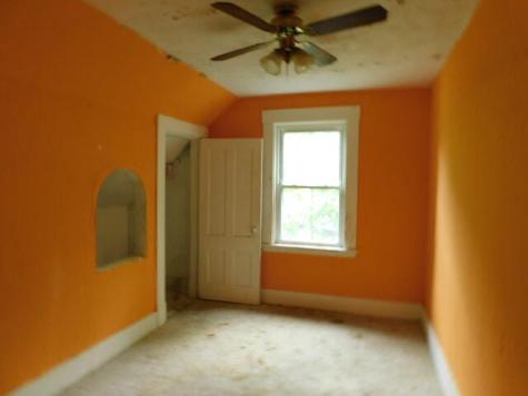 16 Dexter Street Dexter ME 04930