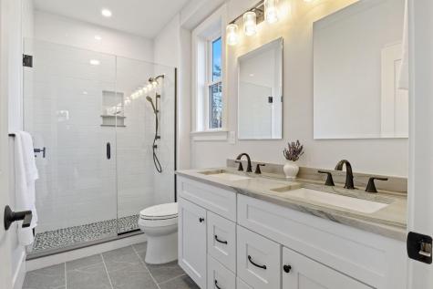 37 Pine Mountain Road York ME 03902