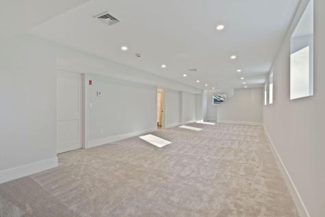 37 Pine Mountain Road York ME 03902